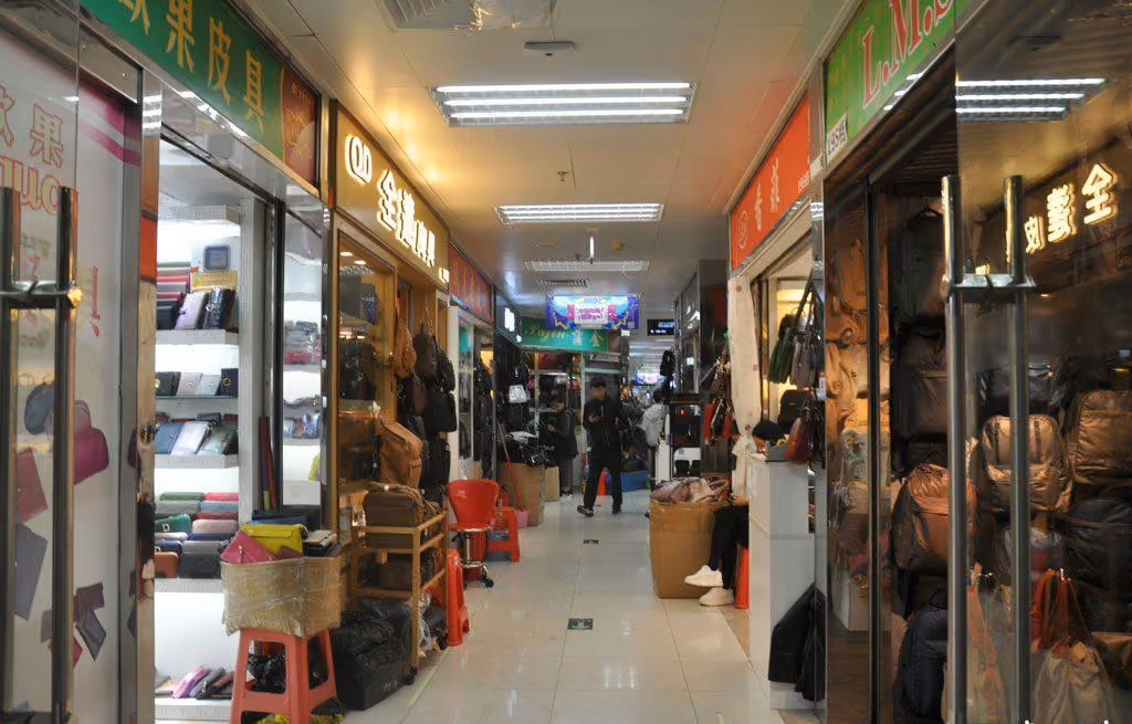 Understanding the Guangzhou Bag Market Landscape